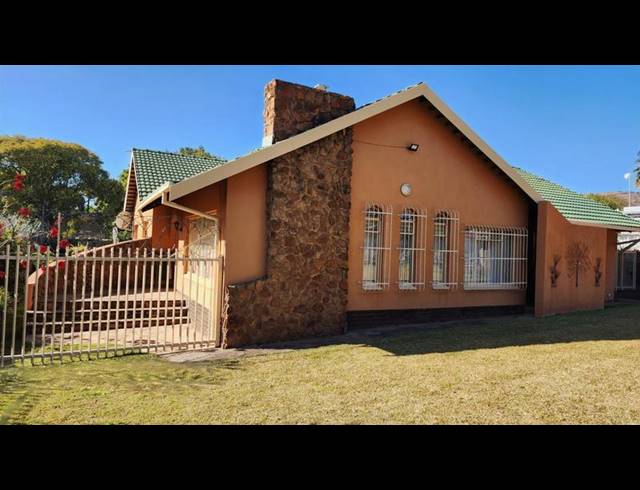 3 BEDROOM HOUSE FOR SALE IN DORANDIA